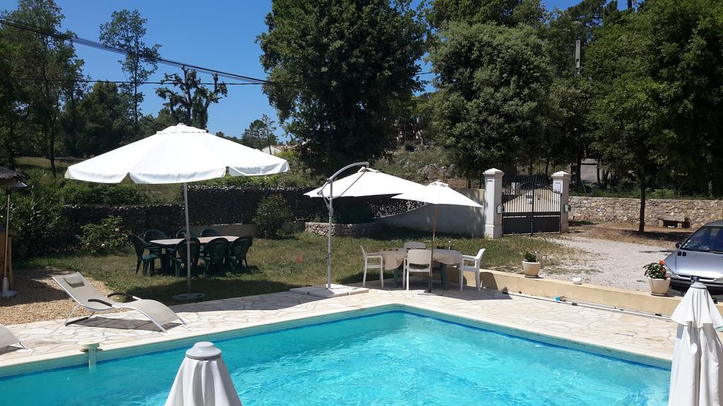 La Maison De Jenny Bed and Breakfast Montauroux Exterior foto