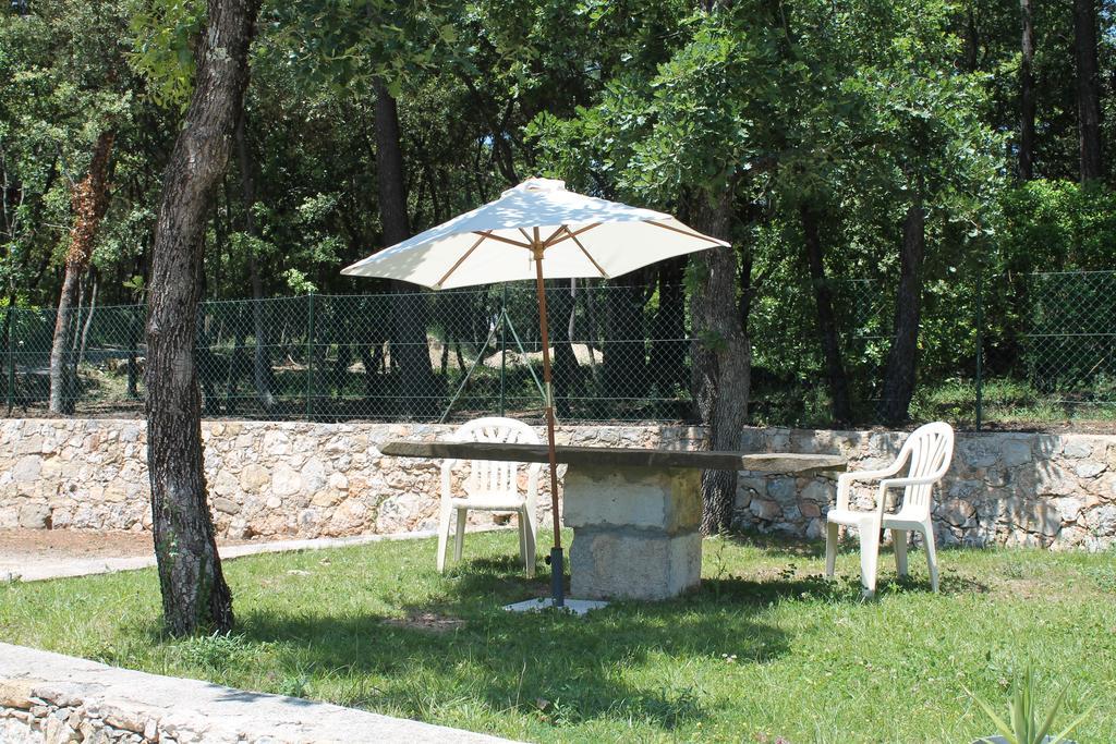 La Maison De Jenny Bed and Breakfast Montauroux Exterior foto